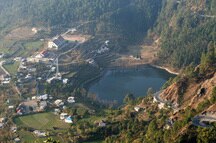 The lively town of Nainital
The lively town of Nainital