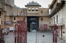 Bagore Ki Haveli exterior view Bagore Ki Haveli exterior view