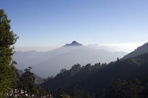 This alluring High Mountain Range. This alluring High Mountain Range.