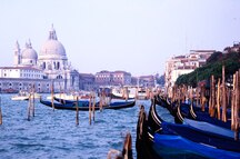 BASILICA DI SANTA MARIA DELLA SALUTE BASILICA DI SANTA MARIA DELLA SALUTE