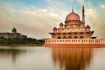 The Putra Mosque The Putra Mosque