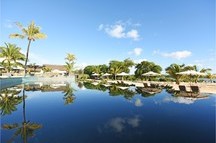 Swimming Pool at the Radisson Blu Azuri Resort & Spa, Mauritius Swimming Pool at the Radisson Blu Azuri Resort & Spa, Mauritius