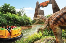 Jurassic Park at Universal Studio Jurassic Park at Universal Studio