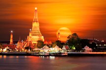 Sunset at Wat Arun Sunset at Wat Arun