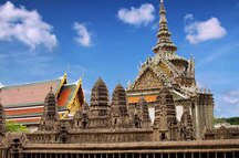 Wat Phra Kaew, the Temple of Emerald Buddha Wat Phra Kaew, the Temple of Emerald Buddha