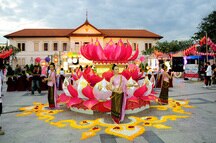 Loy Krathong festival in Chiang mai Loy Krathong festival in Chiang mai
