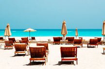 Beach in Abu Dhabi Beach in Abu Dhabi