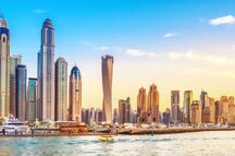 Dubai Marina Life at Sunset Dubai Marina Life at Sunset