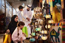 Family Shopping in Dubai Family Shopping in Dubai