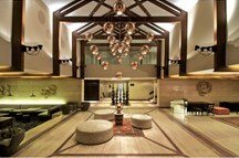 Lobby at the Vivanta by Taj - Dal View Srinagar Lobby at the Vivanta by Taj - Dal View Srinagar