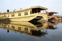 Srinagar Houseboat Srinagar Houseboat